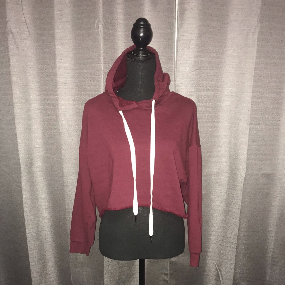 Burgundy crop sweatshirt!